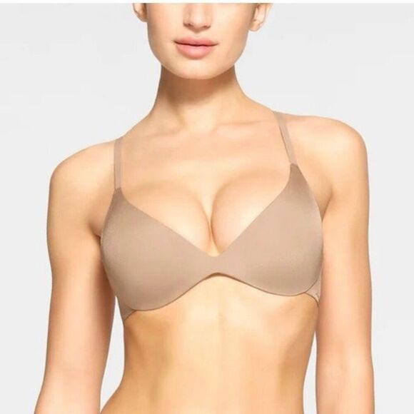 SKIMS Other - Skims Wireless Super Push-Up Bra size 36H Mica